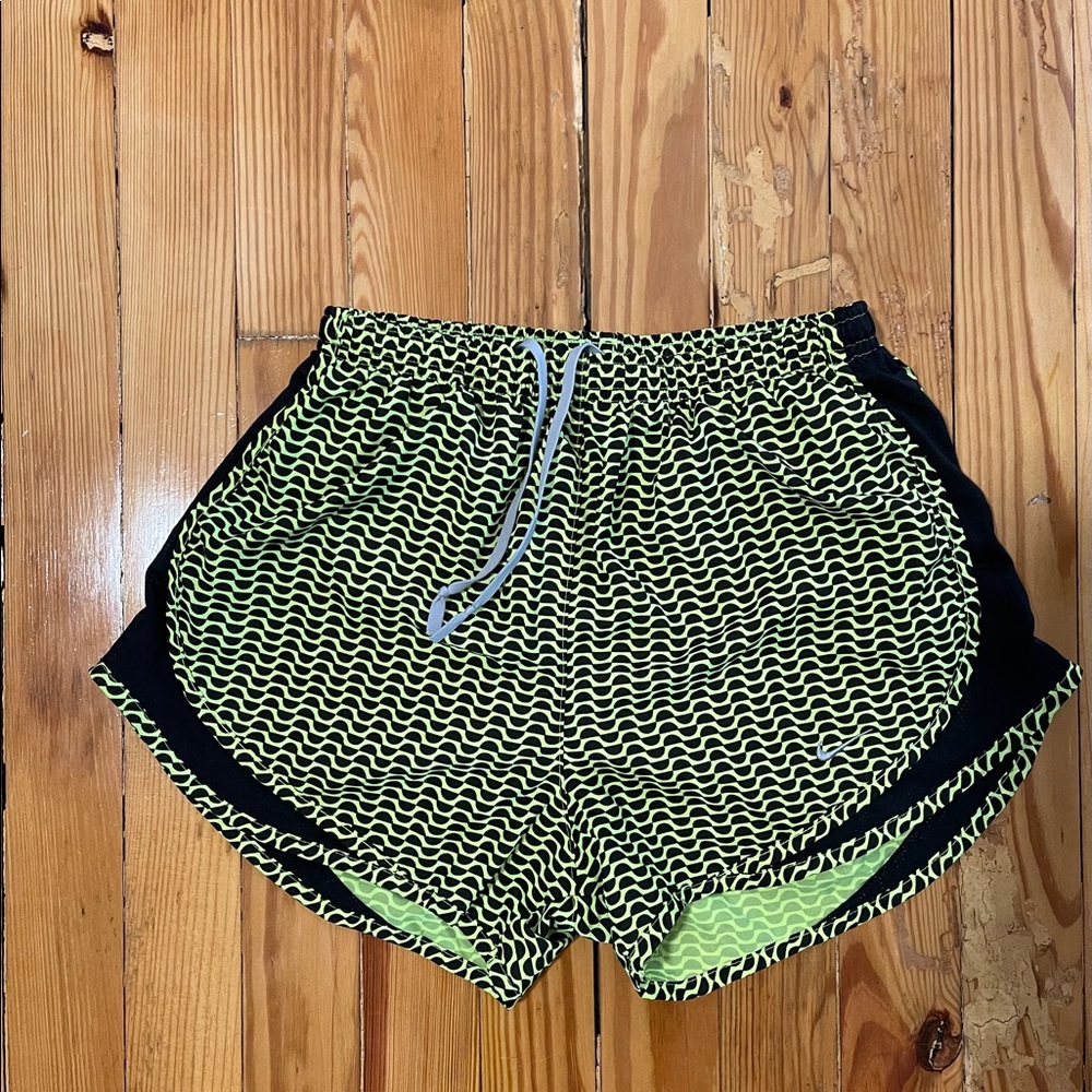 nike temp running shorts